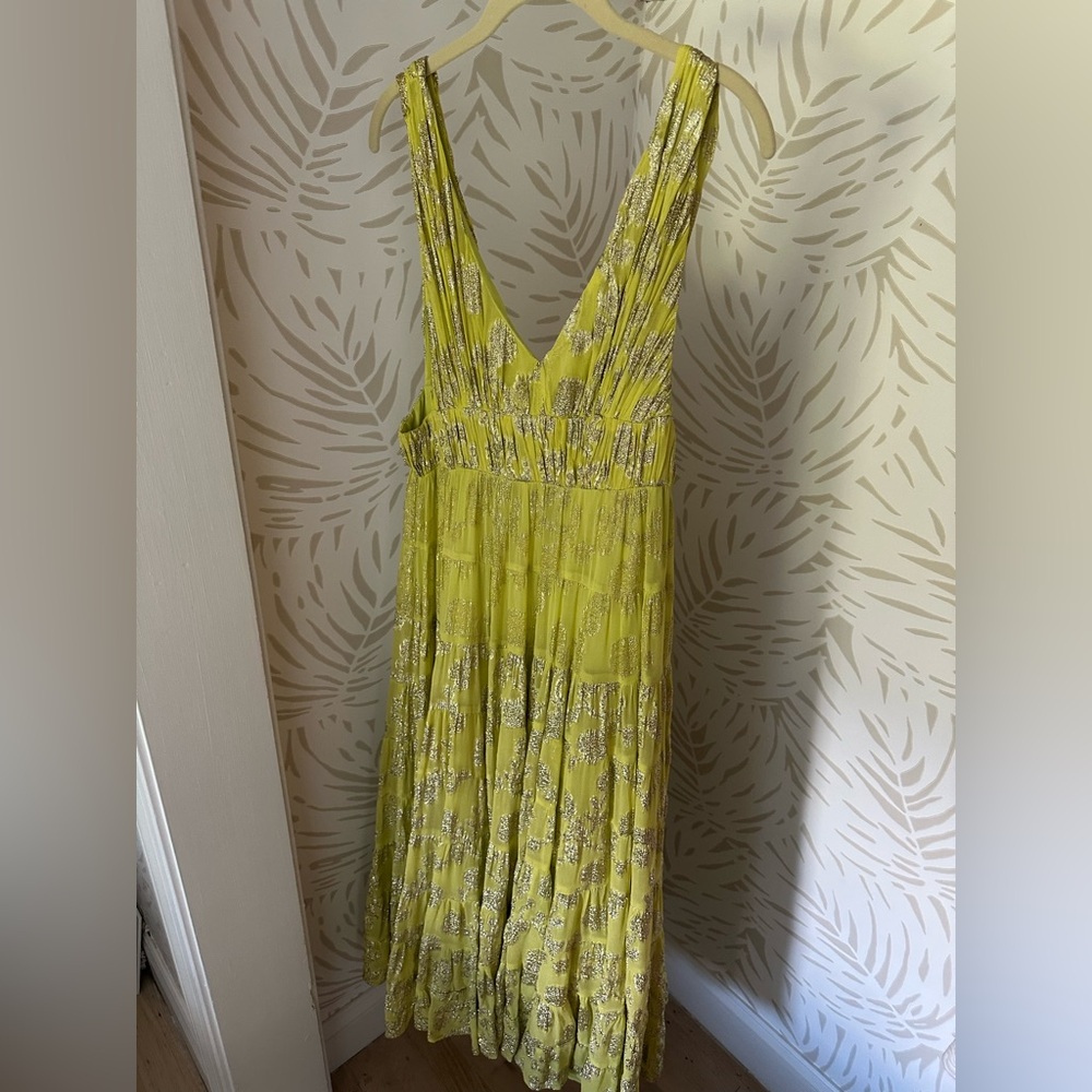 Elegant Chartreuse maxi Dress